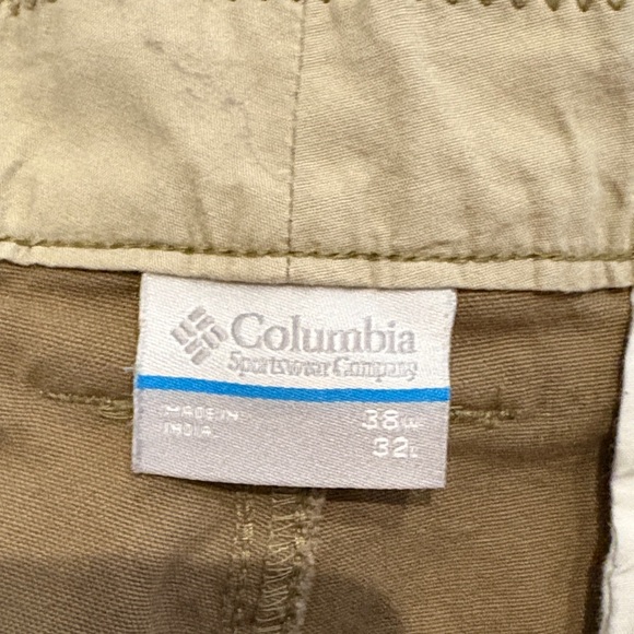 Columbia Men's Tan Chinos - Picture 2 of 6